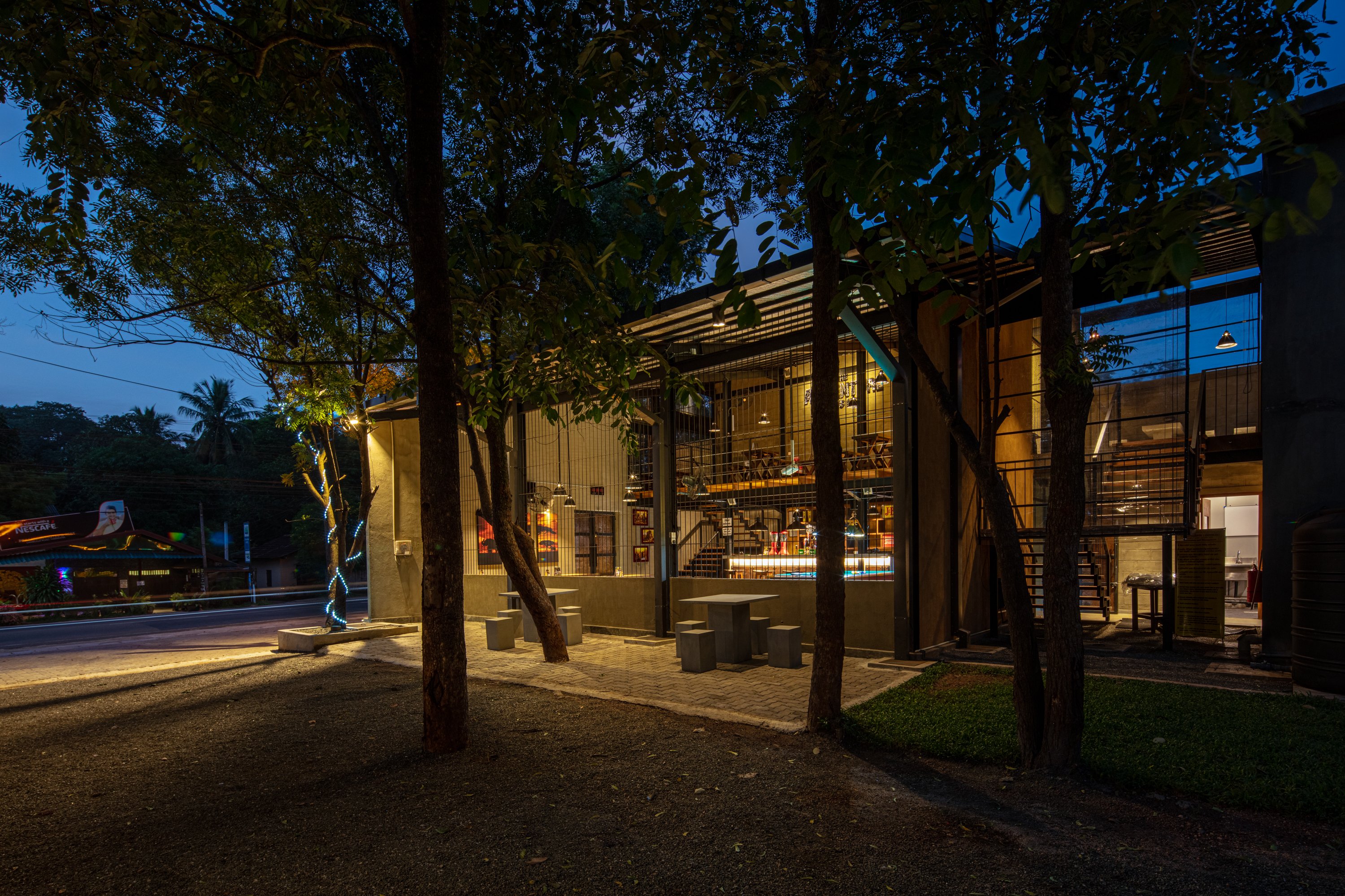 ARCHITECTURAL - RIVER HOUSE
